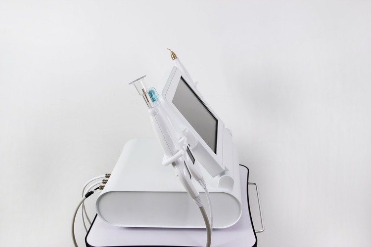 plasma unit on a white workstation ready for the next protocol step